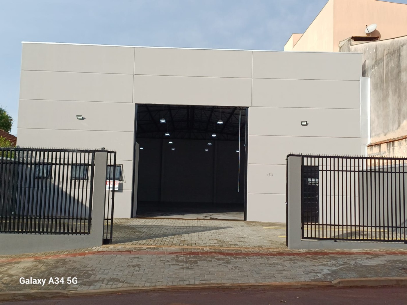 Depósito-Galpão, 330 m² - Foto 1