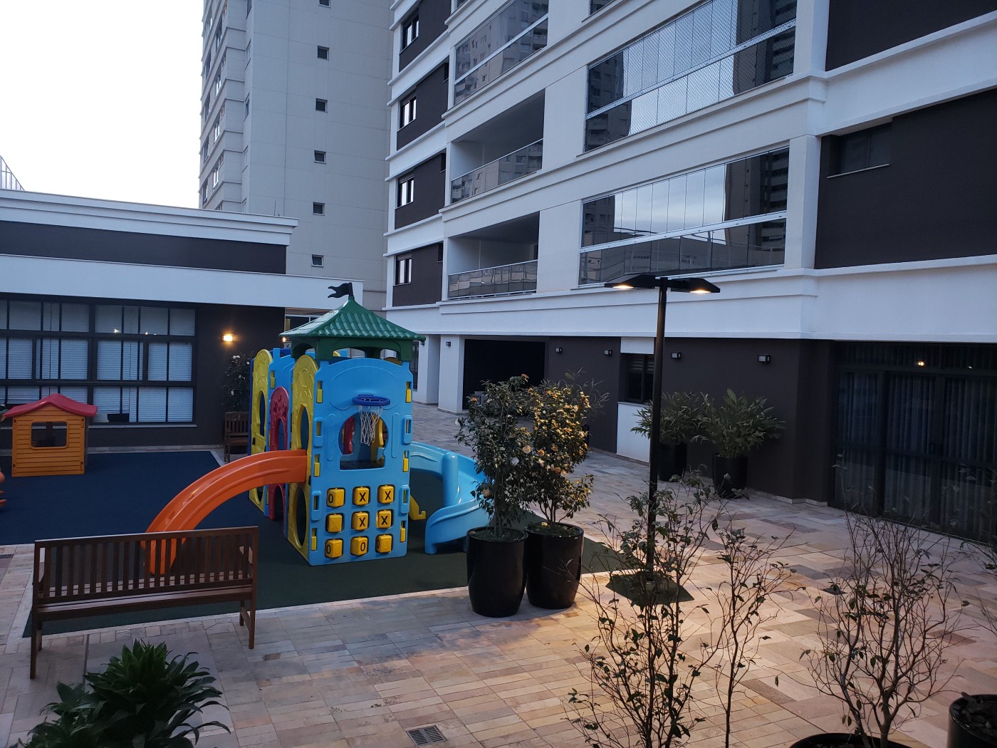 Apartamento, 3 quartos, 167 m² - Foto 1