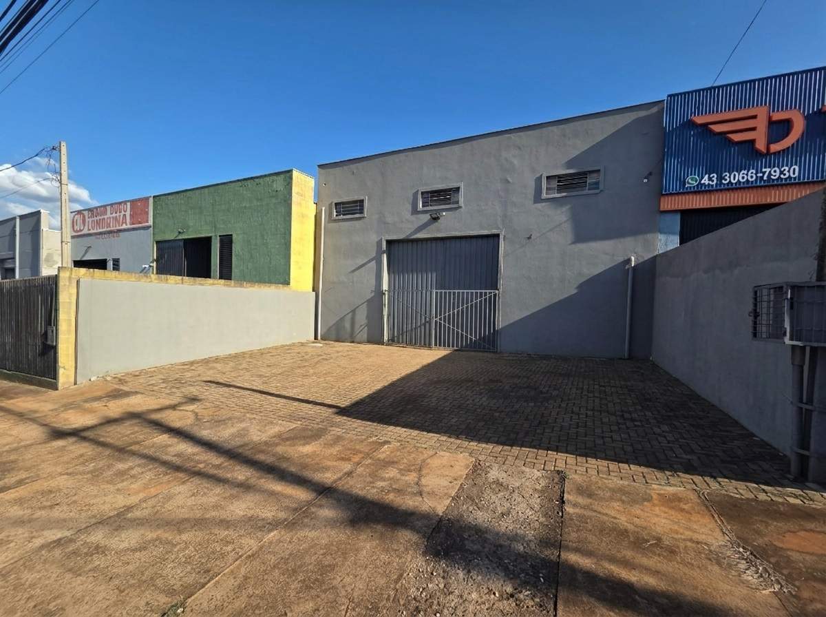Depósito-Galpão, 240 m² - Foto 1