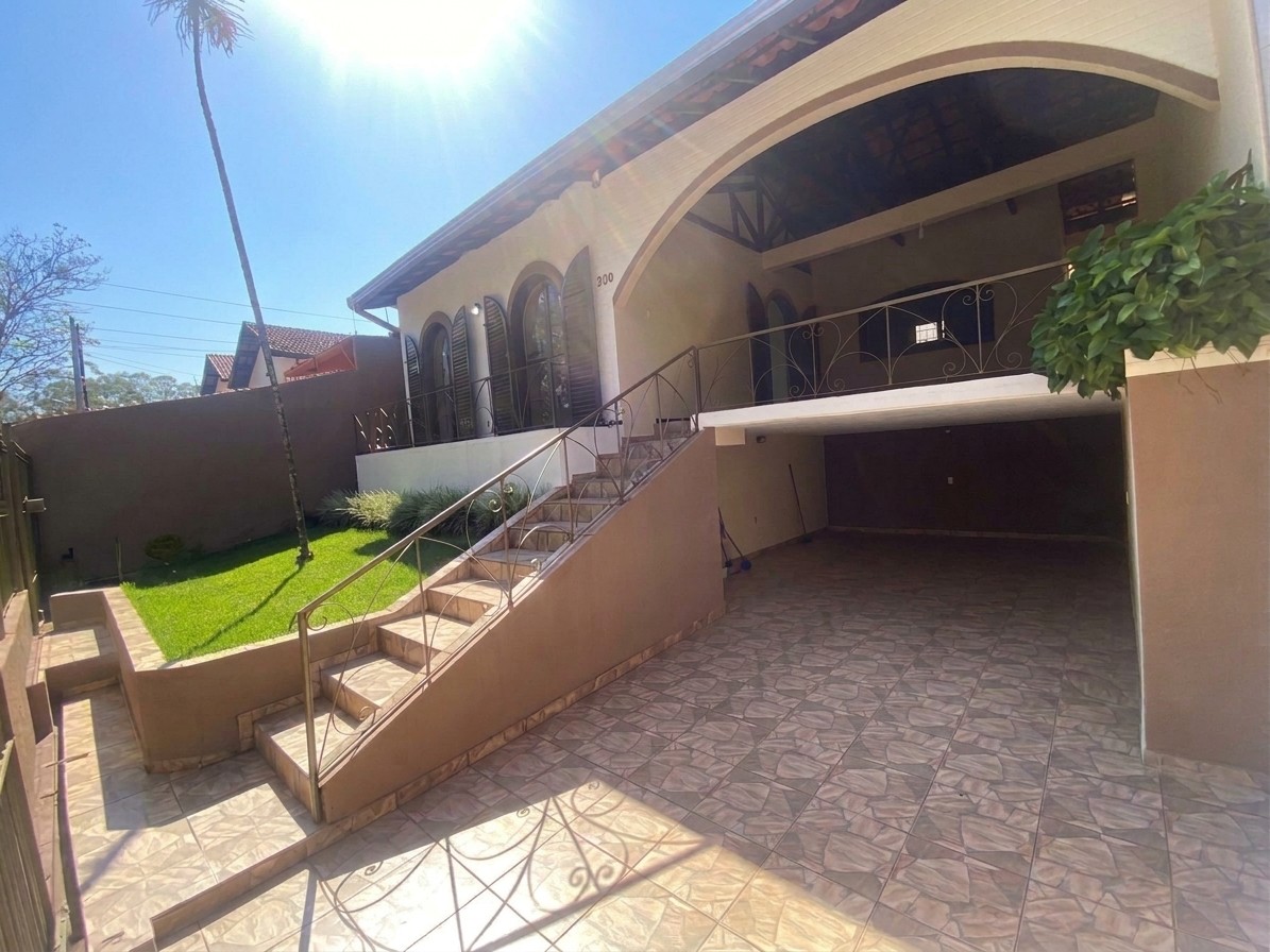 Casa, 3 quartos, 164 m² - Foto 2