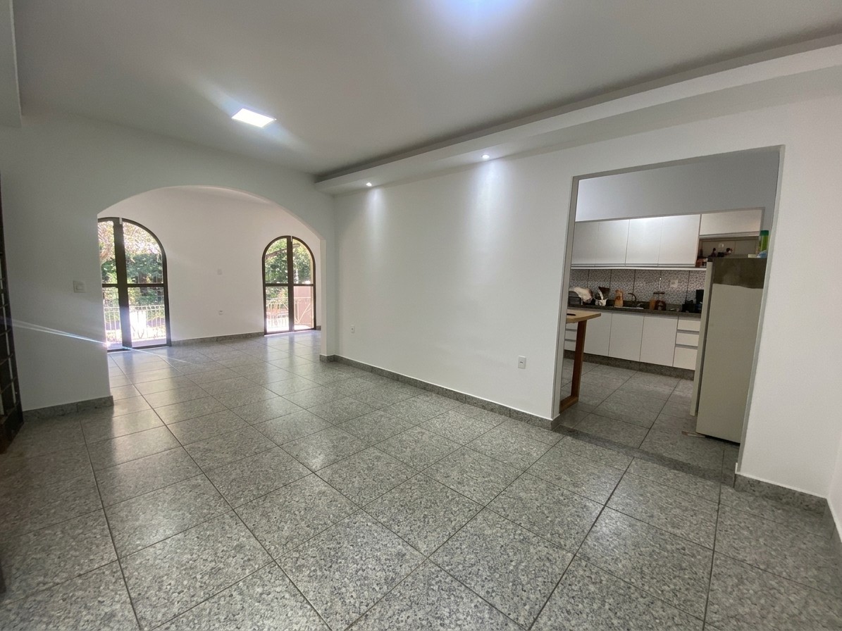 Casa, 3 quartos, 164 m² - Foto 4